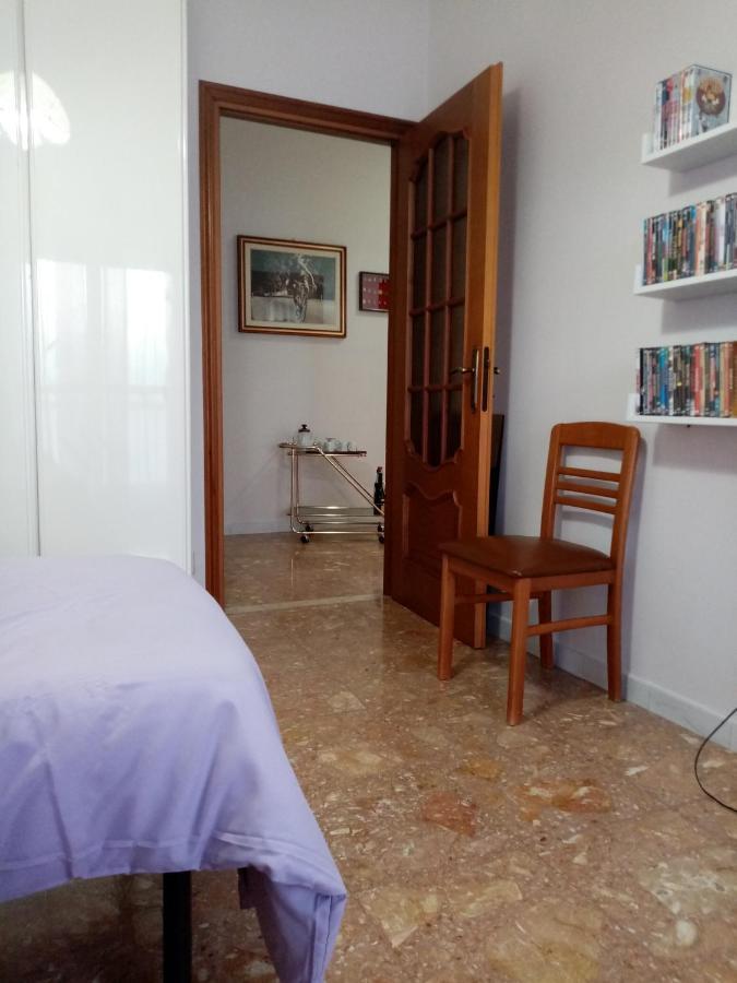 Bruno Turin Apartment Near The Metro Collegno Luaran gambar