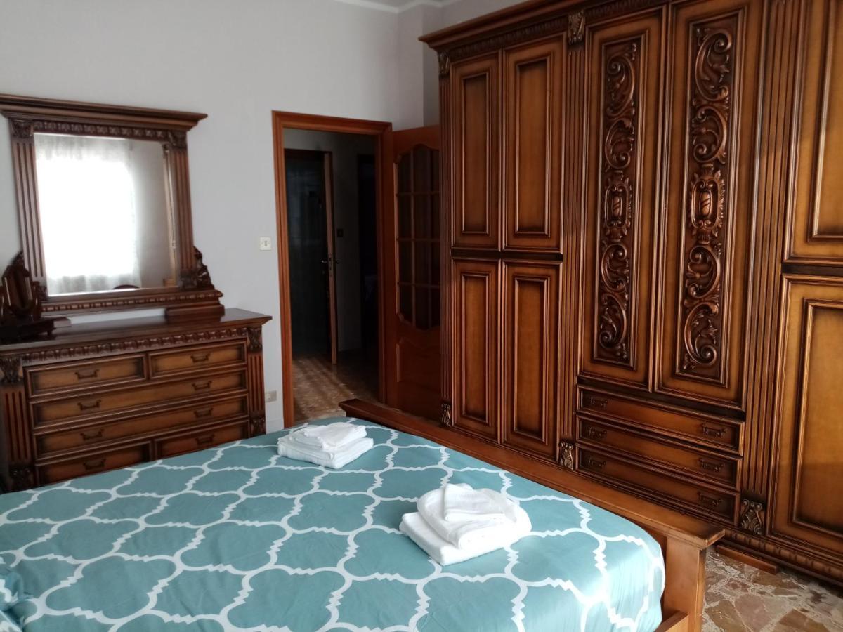 Bruno Turin Apartment Near The Metro Collegno Luaran gambar