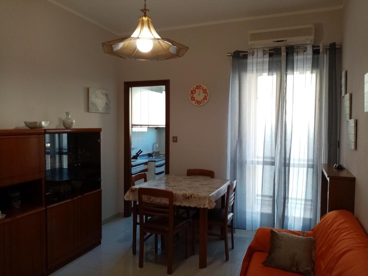 Bruno Turin Apartment Near The Metro Collegno Luaran gambar