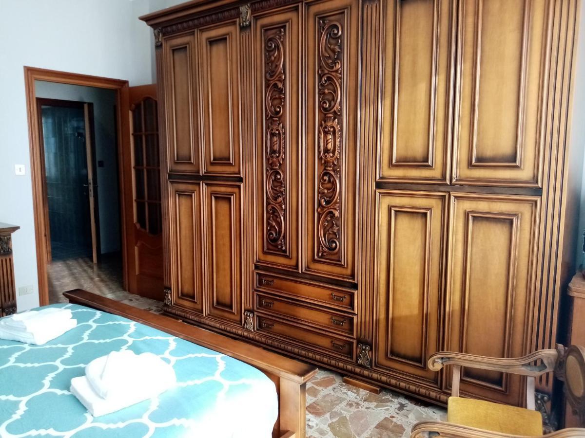 Bruno Turin Apartment Near The Metro Collegno Luaran gambar
