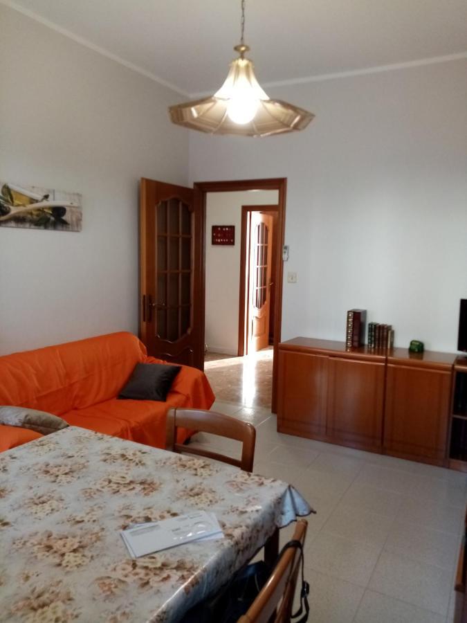 Bruno Turin Apartment Near The Metro Collegno Luaran gambar